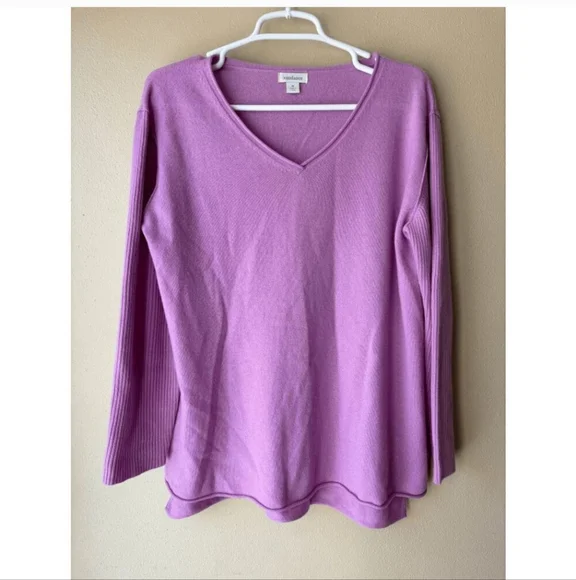 Sundance Light Purple V Neck Cashmere Sweater Women's Size Medium - Picture 1 of 2